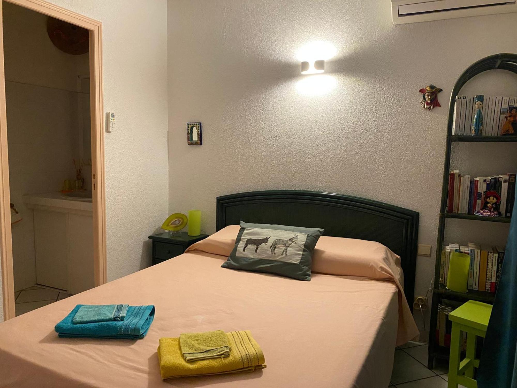 Chambres Table D'Hotes Carpe Diem Villeneuve-la-Rivière Eksteriør bilde
